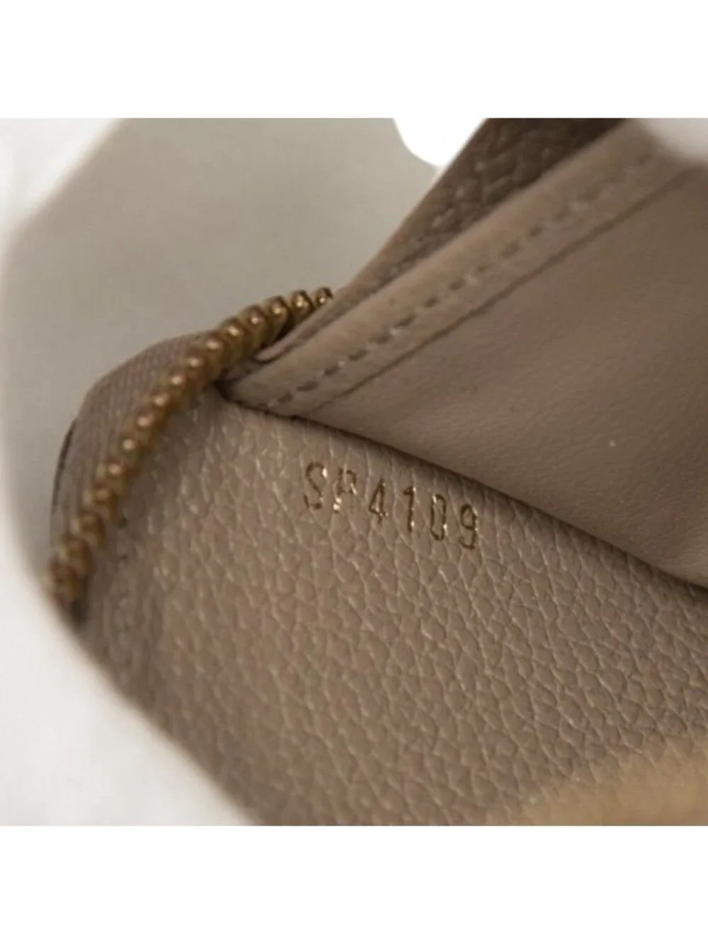 Louis Vuitton Monogram Empreinte Zippy Wallet Zip Around Tourterelle Beige